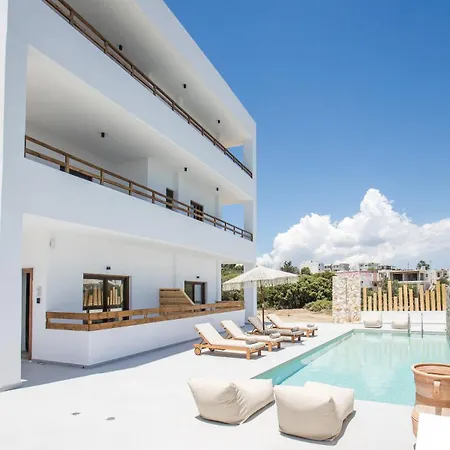Zaia & Living, N2, Pool View Gennadi
