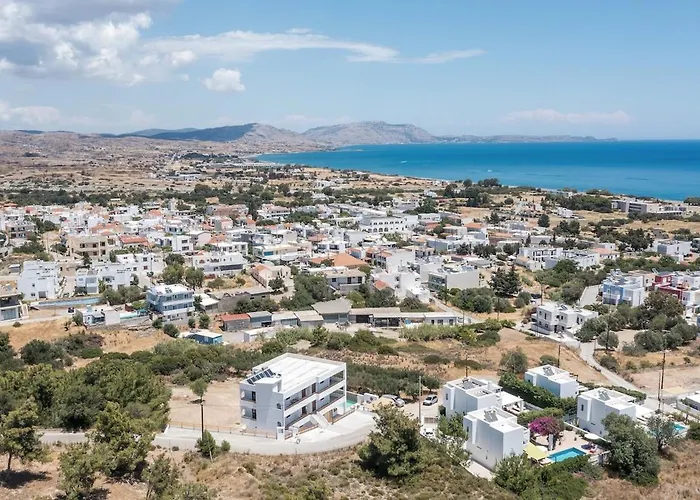 Zaia & Living, N2, Pool View *